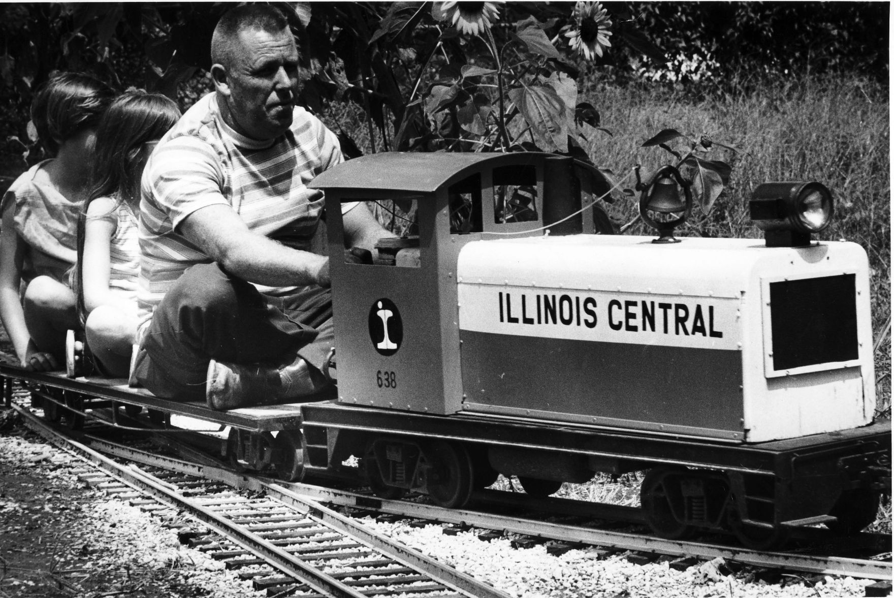 Mini trains 1977.jpg